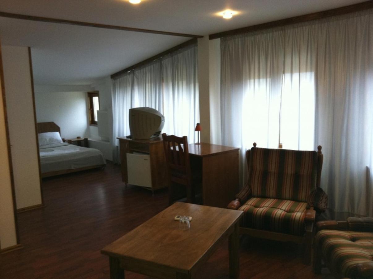 Albatros Hotel กาลาราช ภายนอก รูปภาพ