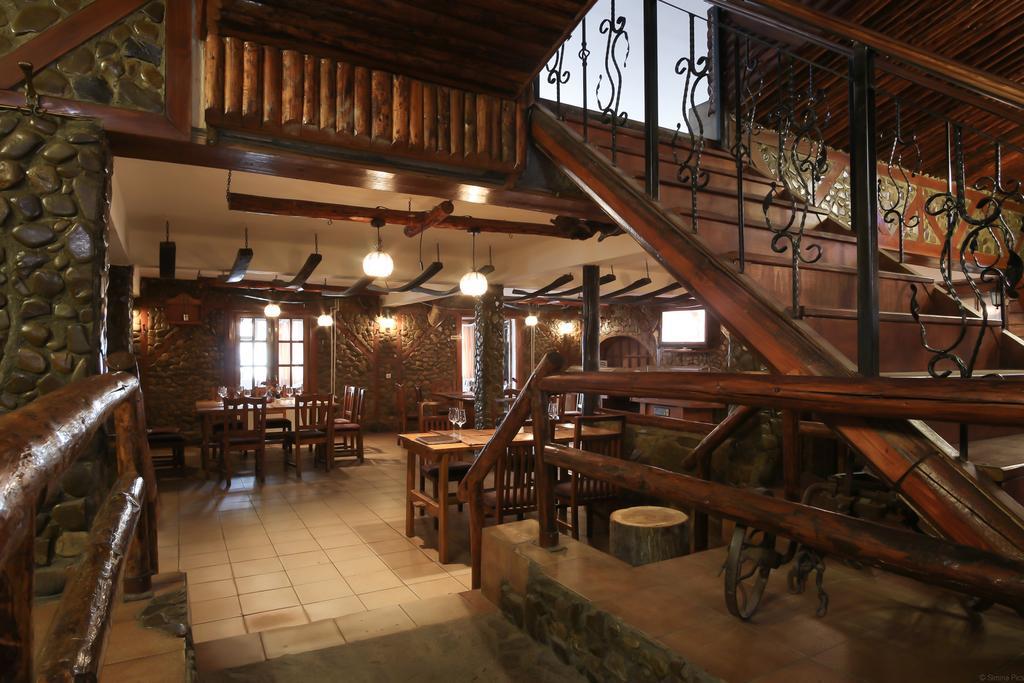 Albatros Hotel กาลาราช ภายนอก รูปภาพ